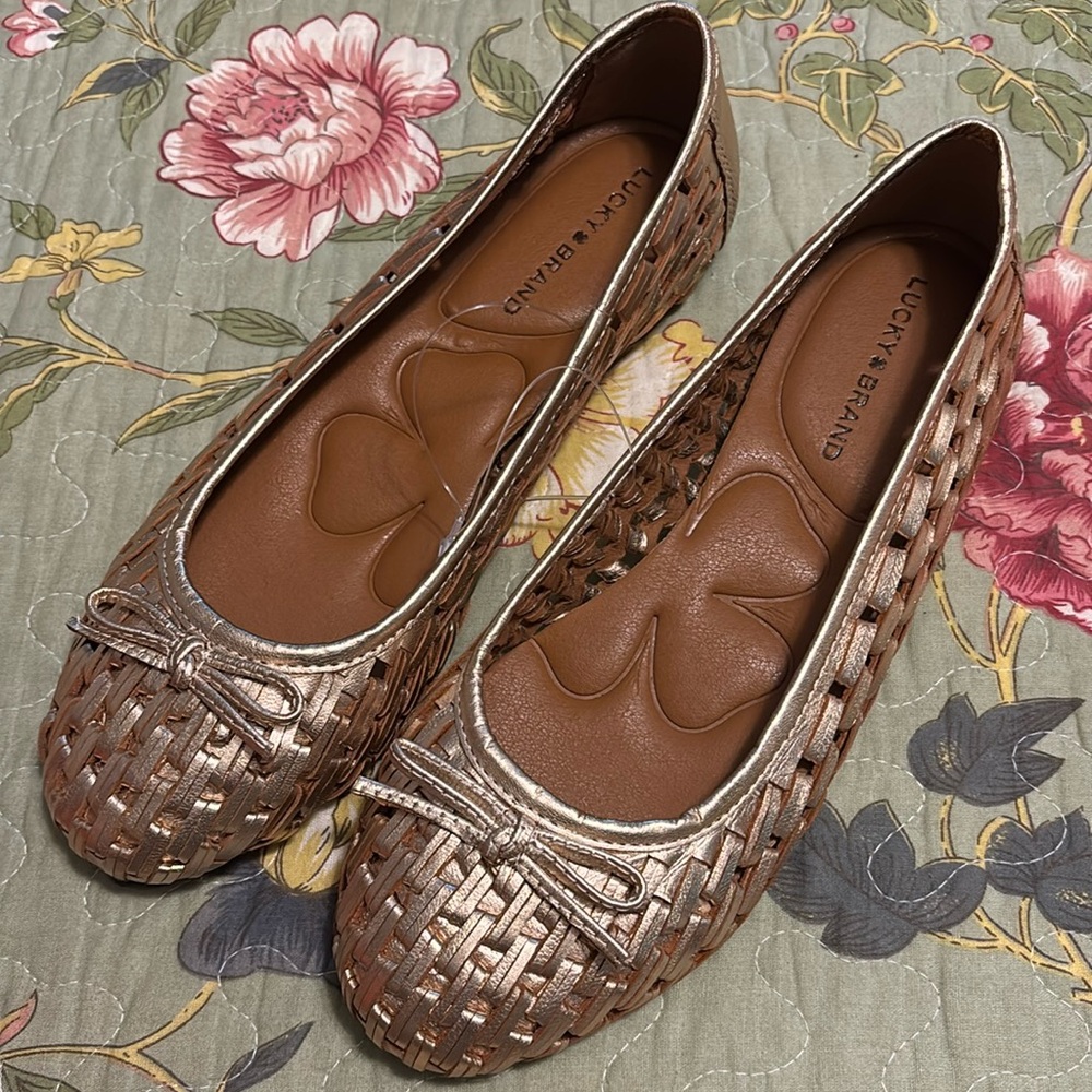 Lucky Brand Womens MOGENI gold  Comfort Insole Leather Ballet Flats